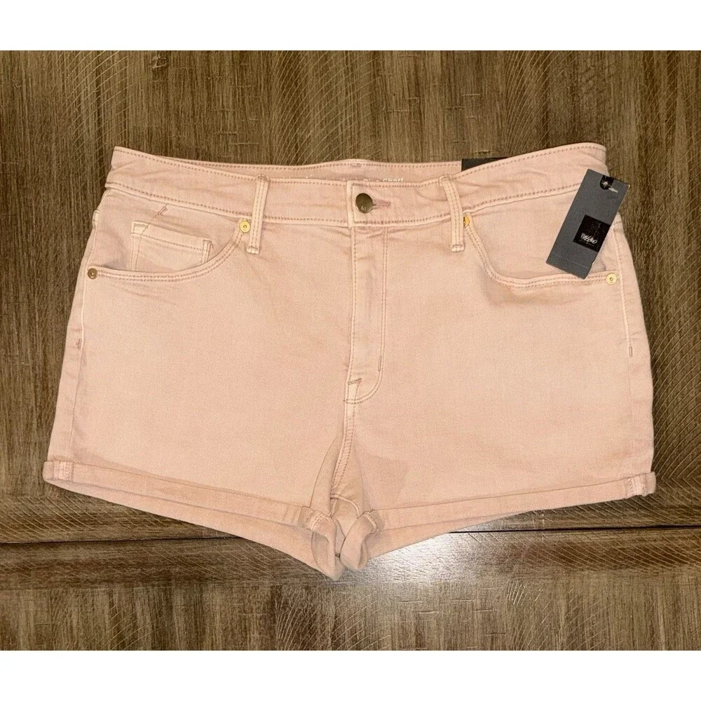 NWT Mossimo High Rise 2.5” Shorts Power Stretch Pink Denim Women’s Size 14/32